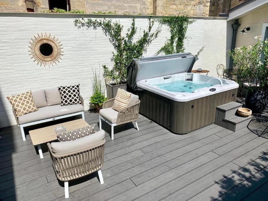 Maison D'Hotes, Terrasse & Jacuzzi En Plein Centre Bordeaux Exteriör bild