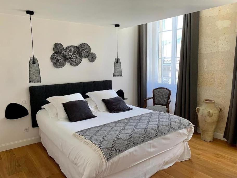 Maison D'Hotes, Terrasse & Jacuzzi En Plein Centre Bordeaux Exteriör bild